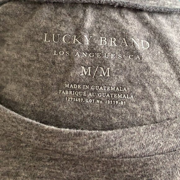 !! Peacock Casual Grey T-Shirt !! ❌SOLD❌ - Picture 4 of 4